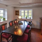 Three-bedroom In 펜션