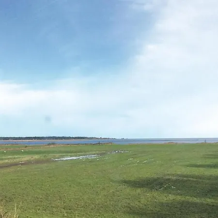 Three-bedroom In Orsted Ørsted