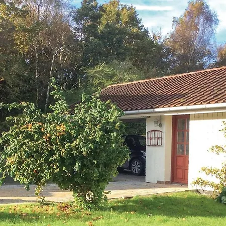 Three-bedroom In Orsted Ørsted